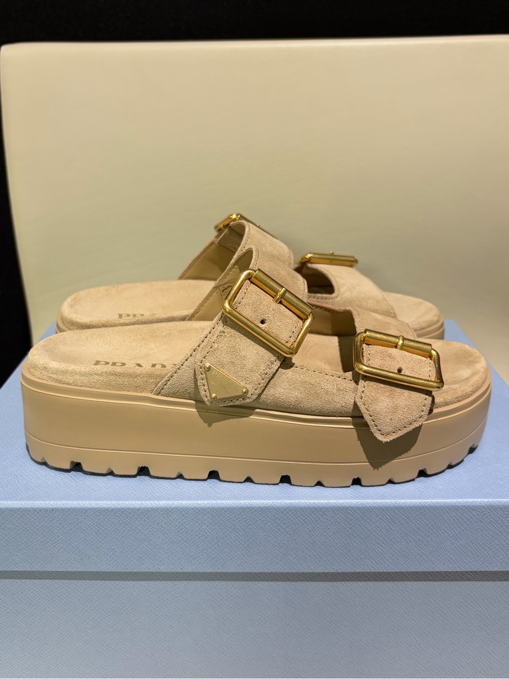 Prada Natural Fussbett Flatform Slide Sandal - Picture 5 of 11